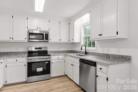 Kitchen - 2931 Greenleaf Rd, Clover, SC 29710 photo 1 of 3