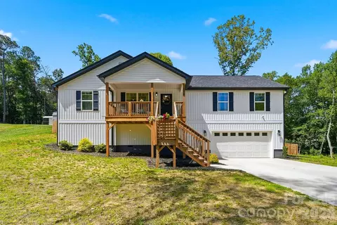 2370 Ellen St, Granite Falls, NC 28630