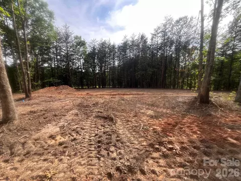Southern Way, Nebo, NC 28761