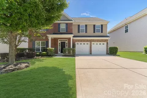 9718 Loughlin Ln, Charlotte, NC 28273