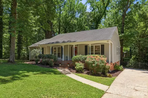 6109 Kingstree Dr, Charlotte, NC 28210