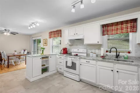 Kitchen - 125 Round Mountain Rd, Brevard, NC 28712 photo 1 of 2