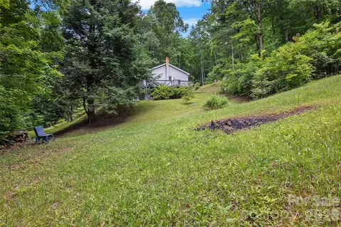 Exterior - 125 Round Mountain Rd, Brevard, NC 28712 photo 9 of 11