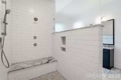 Bath - 328 Calming Way, Tega Cay, SC 29708 photo 3 of 5