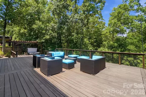 Exterior - 328 Calming Way, Tega Cay, SC 29708 photo 5 of 8