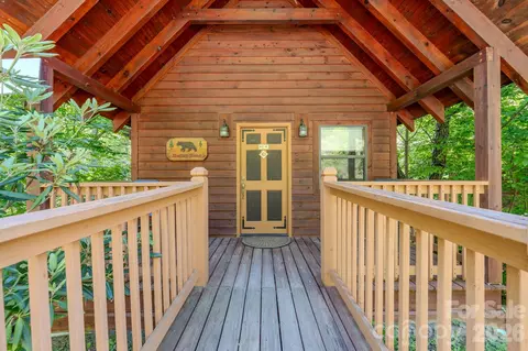 Exterior - 49 Creekside Loop, Spruce Pine, NC 28777 photo 2 of 4