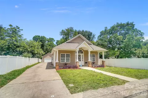 309 Mill Rd, Charlotte, NC 28216