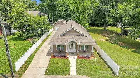 309 Mill Rd, Charlotte, NC 28216