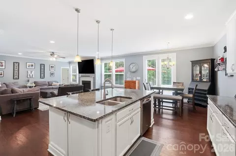 Kitchen - 1385 Cilantro Ct, Tega Cay, SC 29708 photo 4 of 4