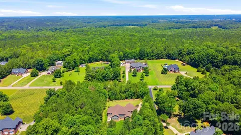 View/Area - 2006 Eagle Point Est, Lancaster, SC 29720 photo 4 of 4