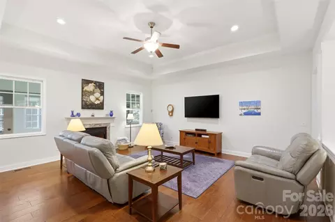 Living - 2006 Eagle Point Est, Lancaster, SC 29720 photo 1 of 2
