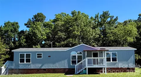 438 Hall Spencer Rd, Catawba, SC 29704