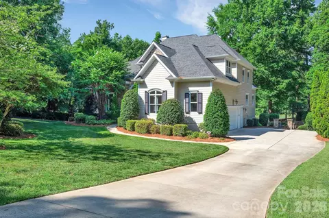 1744 Brawley School Rd, Mooresville, NC 28117