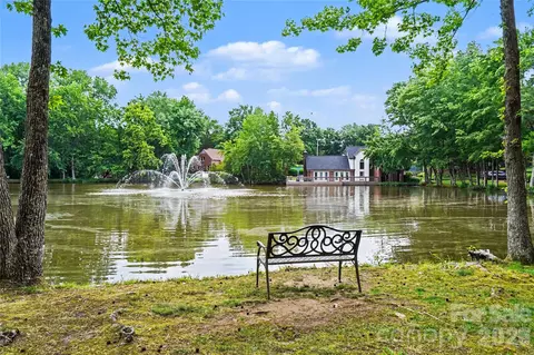 5112 Tedorill Ln, Charlotte, NC 28226