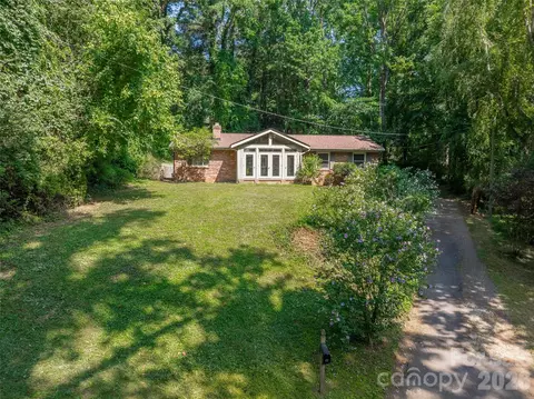41 Pinehurst Rd, Asheville, NC 28805
