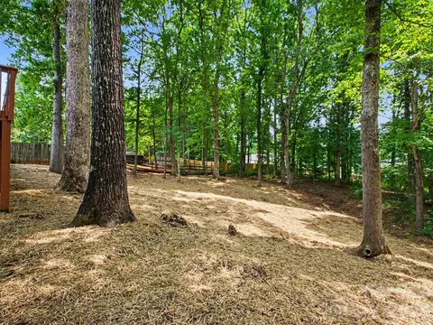 Exterior - 7382 Summit Dr, Denver, NC 28037 photo 4 of 5