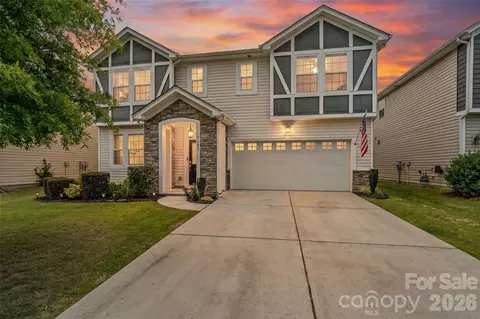 1401 Kings Grove Dr, York, SC 29745