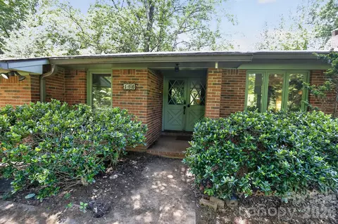 186 Catherine Dr, Columbus, NC 28722