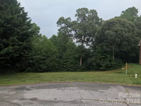 4818 35th Street Ne 15 Dr NE #15, Hickory, NC 28601