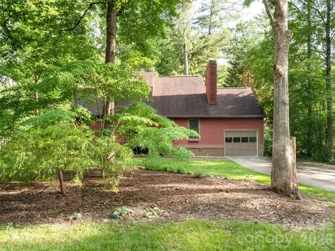 Exterior - 1 Oak Leaf Dr, Fletcher, NC 28732 photo 4 of 16
