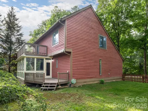 Exterior - 1 Oak Leaf Dr, Fletcher, NC 28732 photo 14 of 16