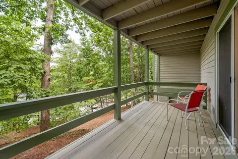 Exterior - 129 Forest View Dr, Flat Rock, NC 28731 photo 5 of 7
