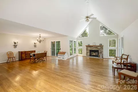Living - 129 Forest View Dr, Flat Rock, NC 28731 photo 2 of 4