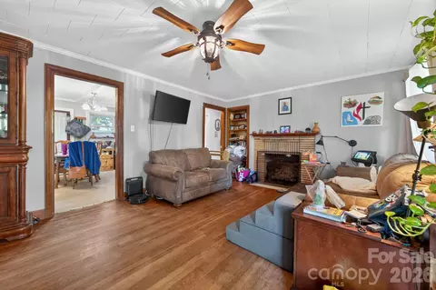 Living - 655 Edmiston Rd, Mount Ulla, NC 28125 photo 2 of 2