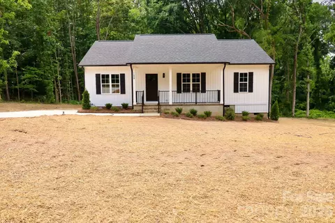 1608 Russell Courtney Rd, Monroe, NC 28112