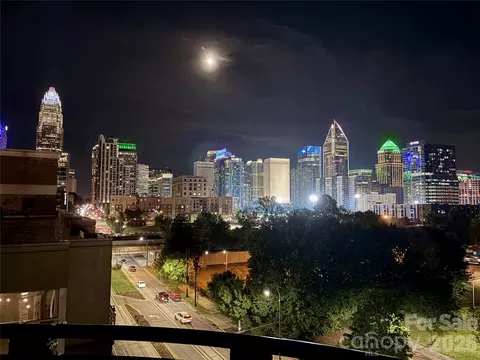 718 W Trade 801 St #801, Charlotte, NC 28202