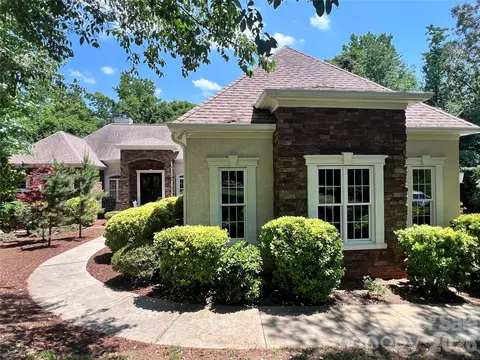4094 River Birch Dr, Iron Station, NC 28080