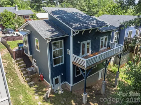 39 Hubbard Ave, Asheville, NC 28806