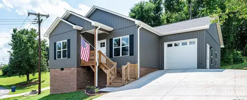 29 Central Ave, Granite Falls, NC 28630