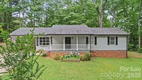 5719 Lewis Rd, Gastonia, NC 28052