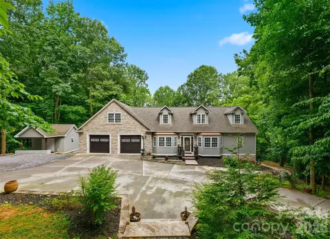 176 Charis Ln, Statesville, NC 28677