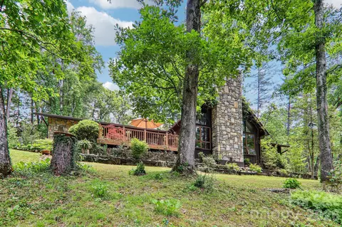 2291 Little River Rd, Hendersonville, NC 28739