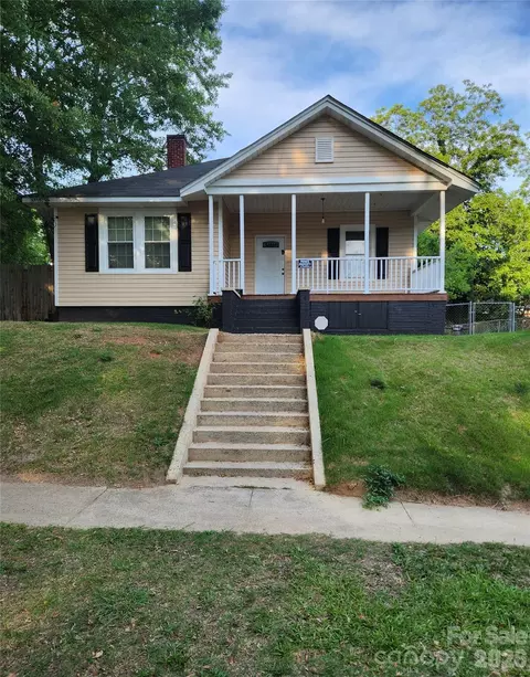 106 N Liberty St, Gastonia, NC 28052