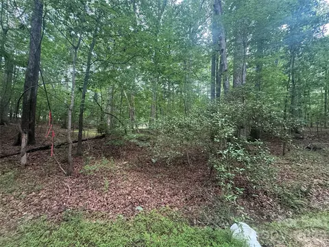 00 S Lineberry St, Troy, NC 27371