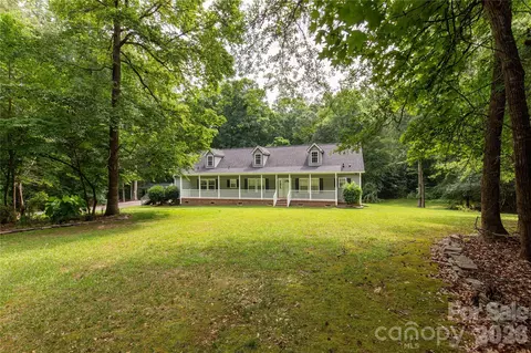 1738 Charlotte Hwy, Lancaster, SC 29720