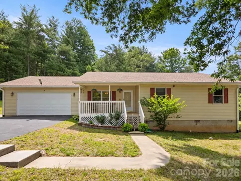 5 Harrison Hill Rd, Swannanoa, NC 28778