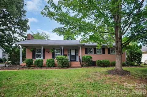 327 Arlington St, Forest City, NC 28043