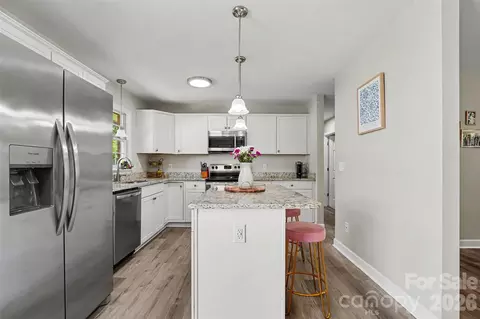 Kitchen - 101 E Chamblee Dr, Salisbury, NC 28147 photo 1 of 3