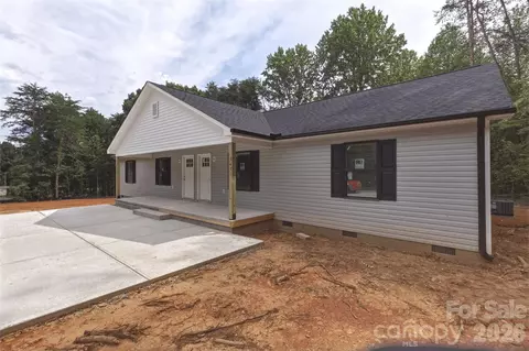 Fostall Lane, Maiden, NC 28650 photo 2