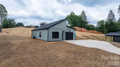 913 Overlook Sw Dr SW, Lenoir, NC 28645