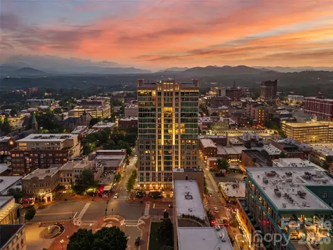 7 Patton 1104 Ave #1104, Asheville, NC 28801