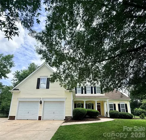 7001 Plough Dr, Mint Hill, NC 28227