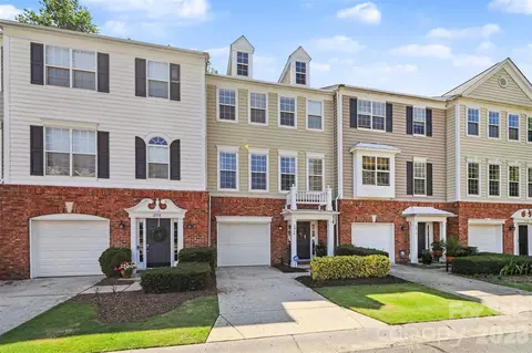 2914 Duvalla Ave, Charlotte, NC 28209