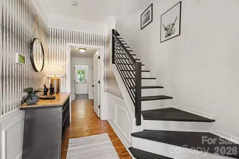 Entry Way - 2914 Duvalla Ave, Charlotte, NC 28209 photo 1 of 1