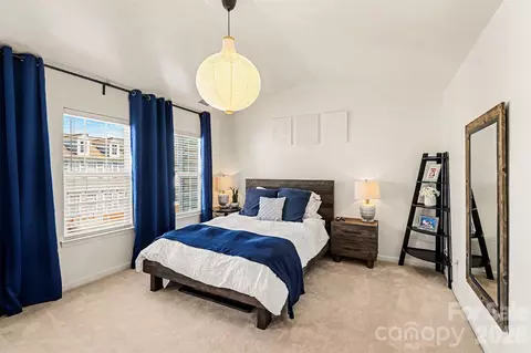 Bedroom - 2914 Duvalla Ave, Charlotte, NC 28209 photo 4 of 6