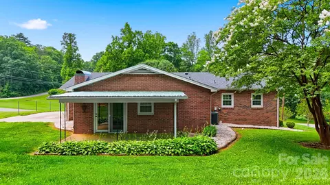 Exterior - 9357 Keller Ave, Hildebran, NC 28637 photo 4 of 6